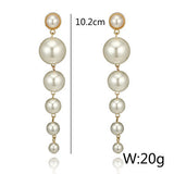 Pearl circle earrings